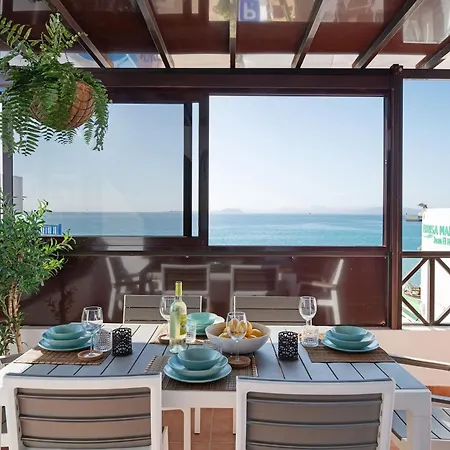 La Estrella Iii * Playa Blanca (Lanzarote)